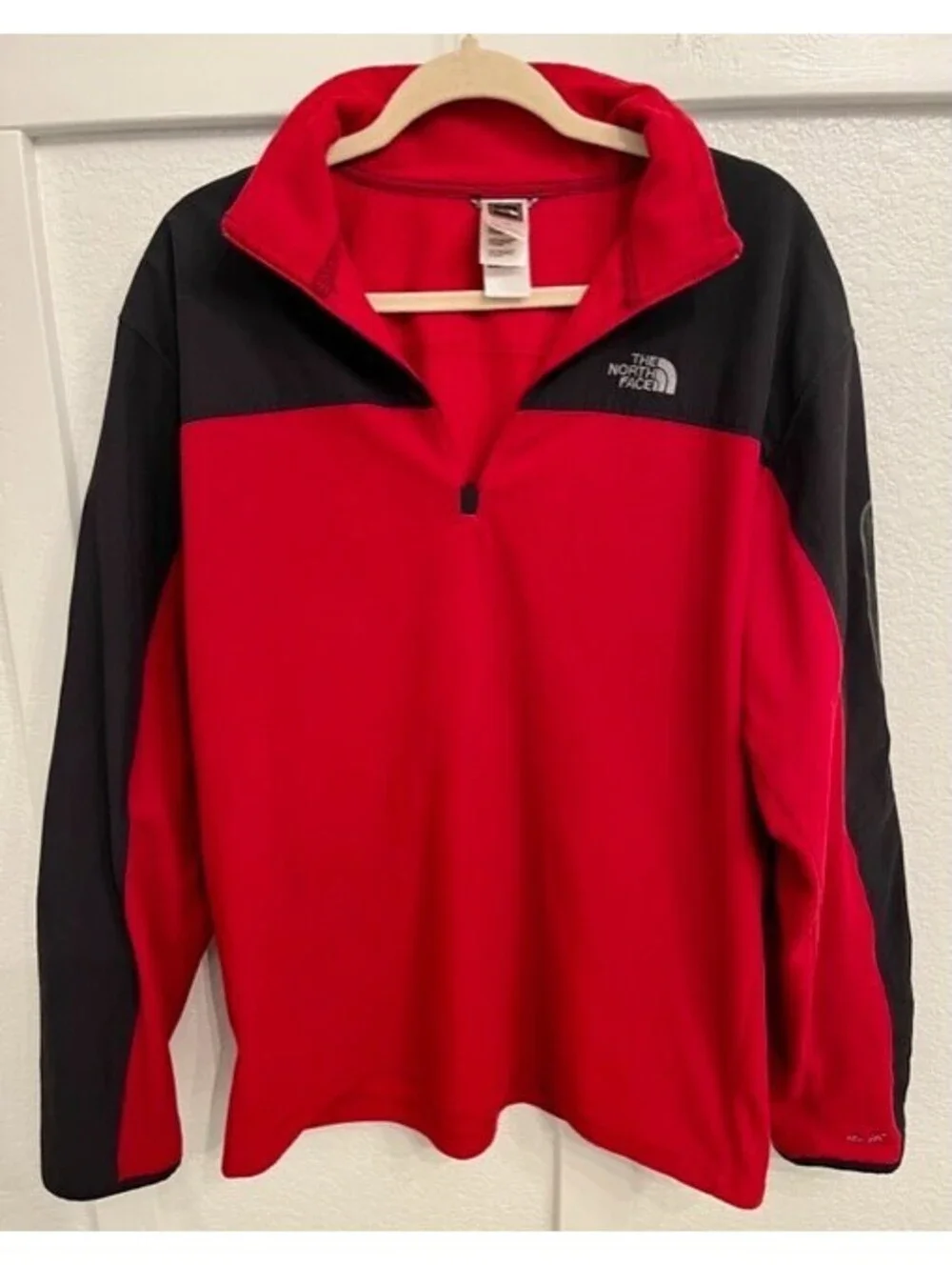 The North Face TKA Glacier Quarter-Zip Fleece Pullover Red Black Colorway Size L